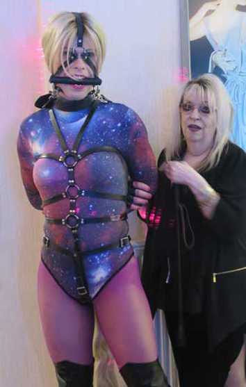 Nina won the fetish theme contest Nina won the fetish theme contest