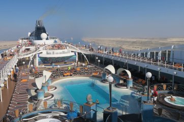 Day 7 - Suez canal