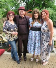 Karen, Tim, Yasmine & Claudine