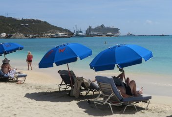 St Maarten