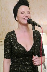 Titine La Voix, Photo by Martine