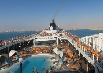 Day 7 - Suez canal